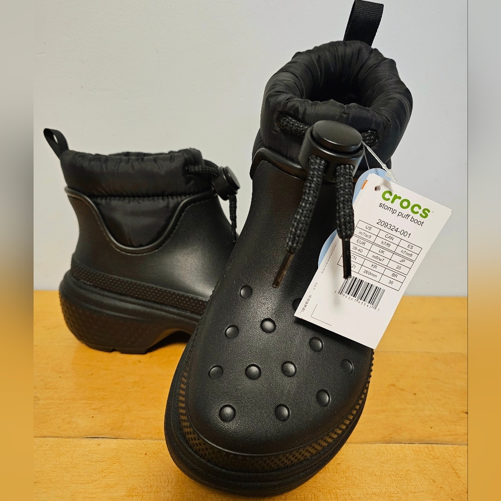 CROCS STOMP PUFF BOOT size 9
